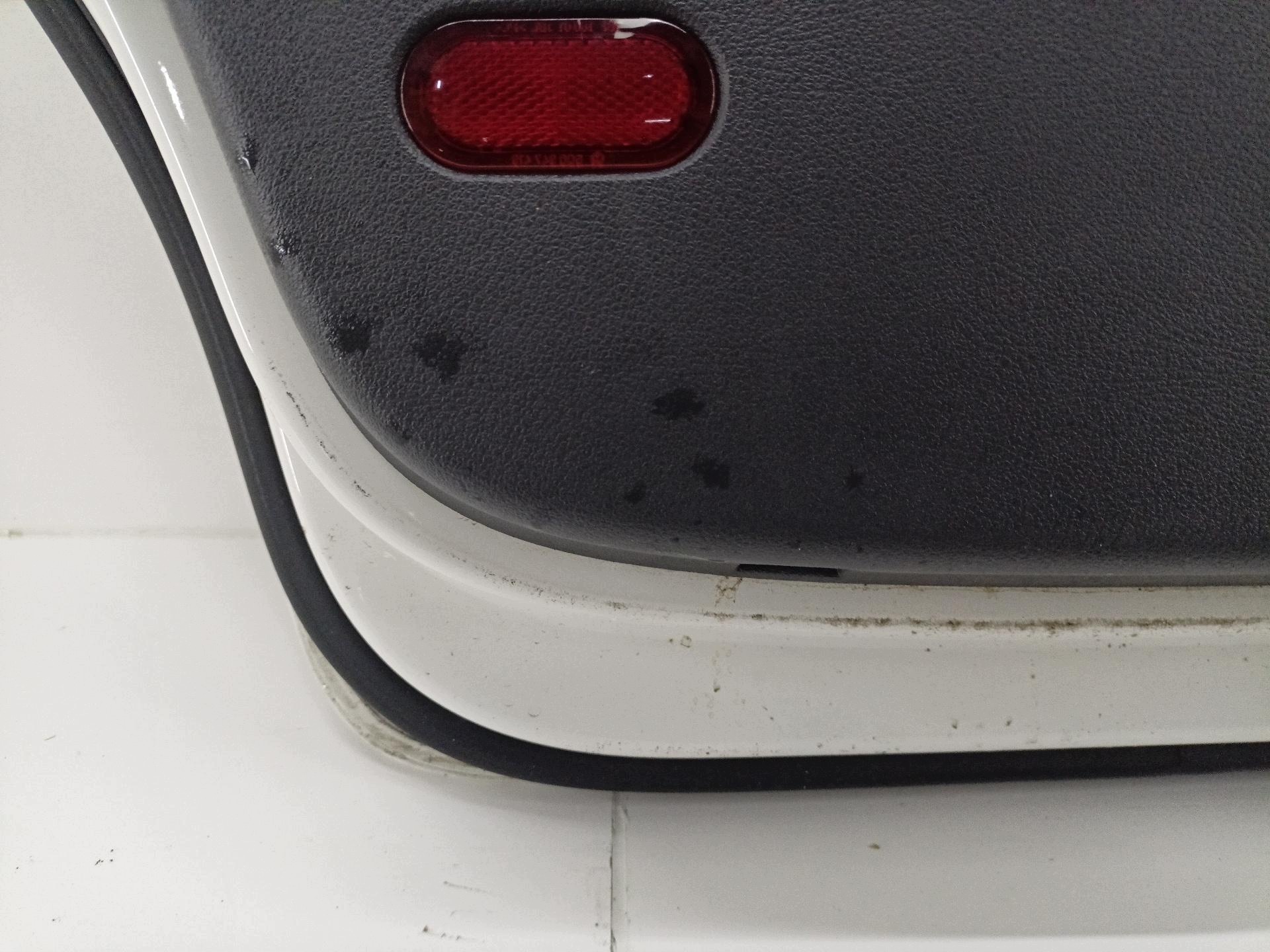 door rear part left side Volkswagen Touran 2nd facelift 2011