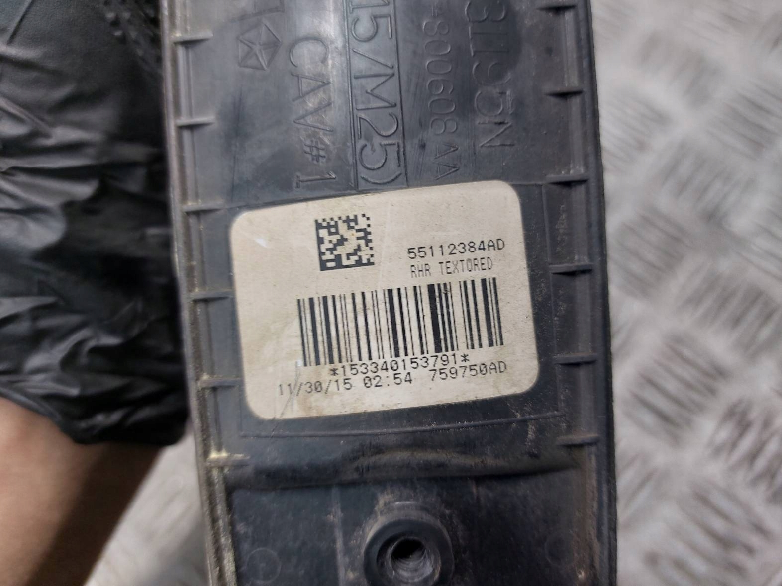handle exterior door right rear part RAM 1500 and LIFT 2013- 55112384AD