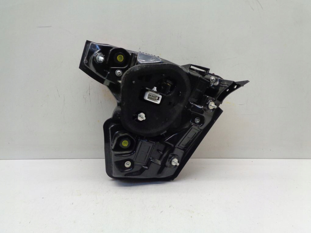 TOYOTA C-HR CHR LIFT LED 20- light rear part left