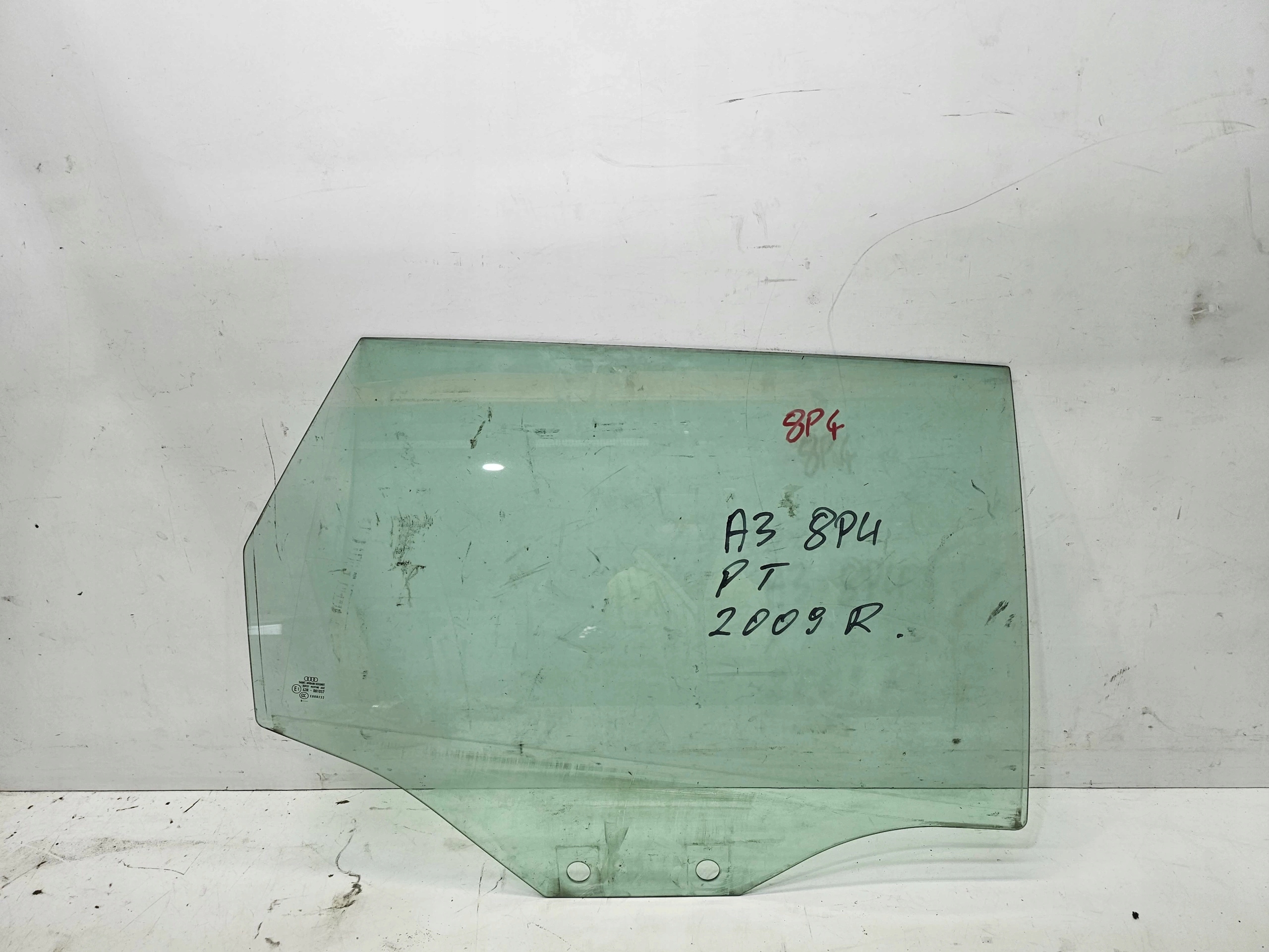 window side door right rear part AUDI A3 8P4 SPORTBACK 2009R