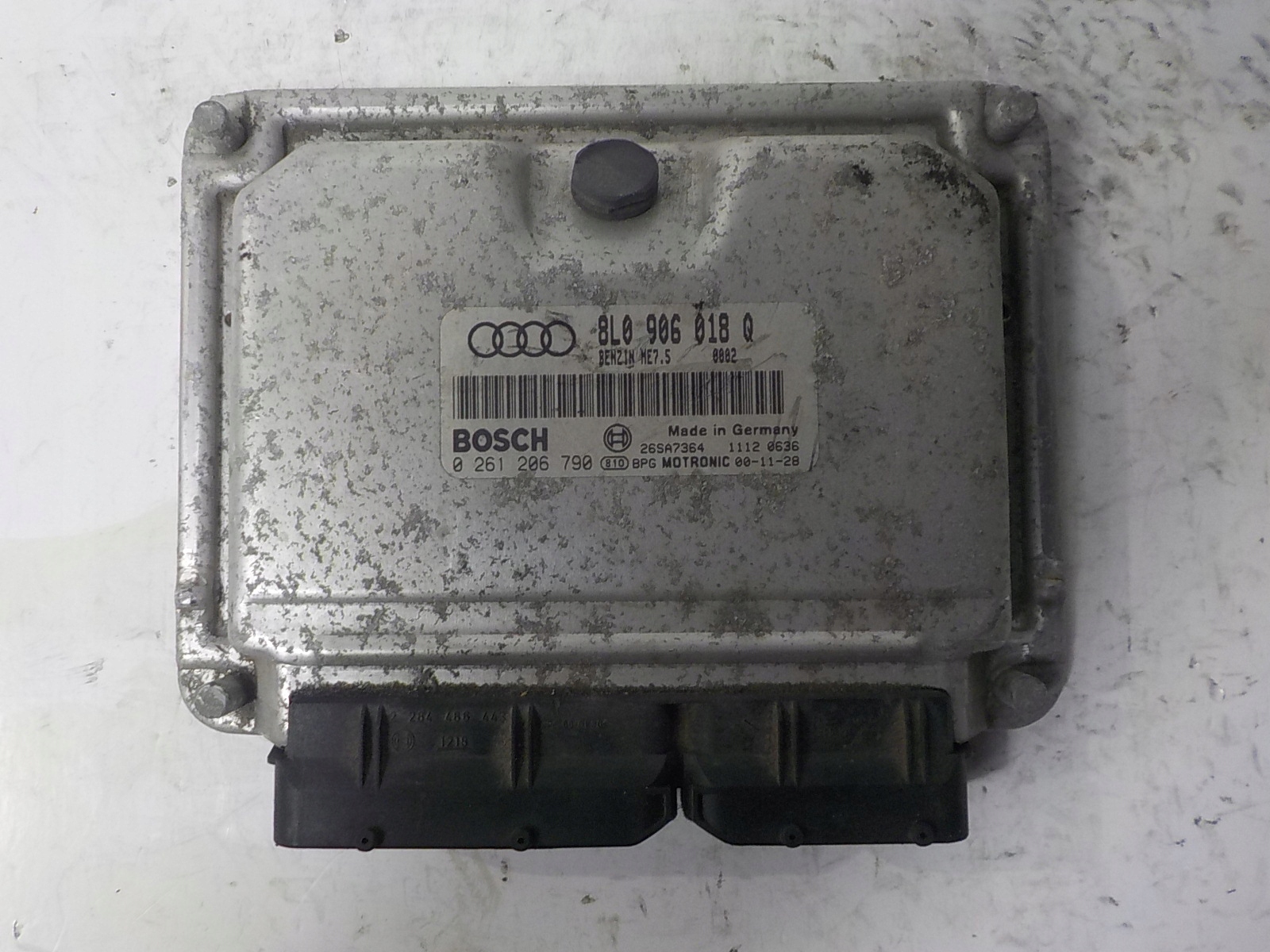 AUDI TT and 8N computer control unit 8L0906018Q 0261206790