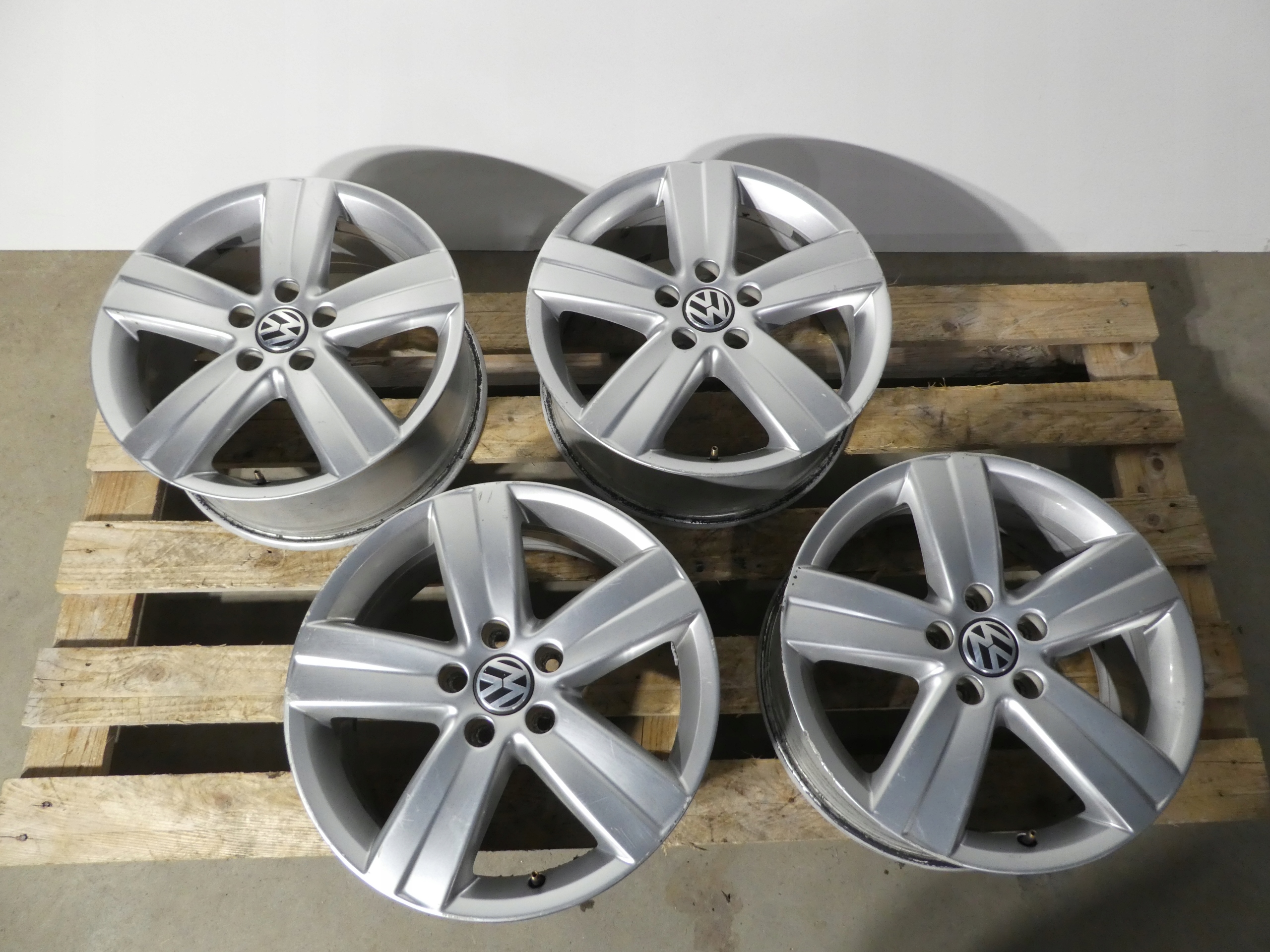 4X disc 5X112 16 VW 1T0601025T