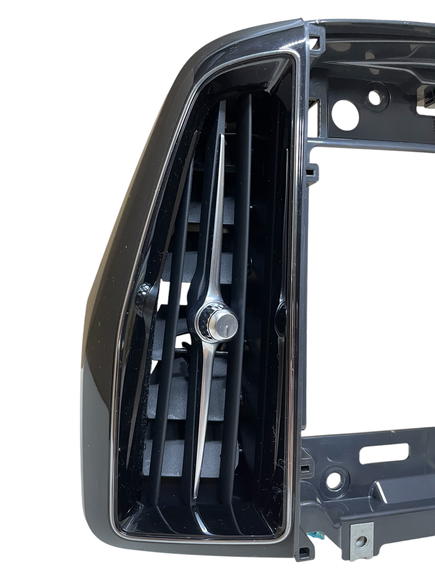 frame PANELU RADIA NAWIEWY VOLVO XC60 II