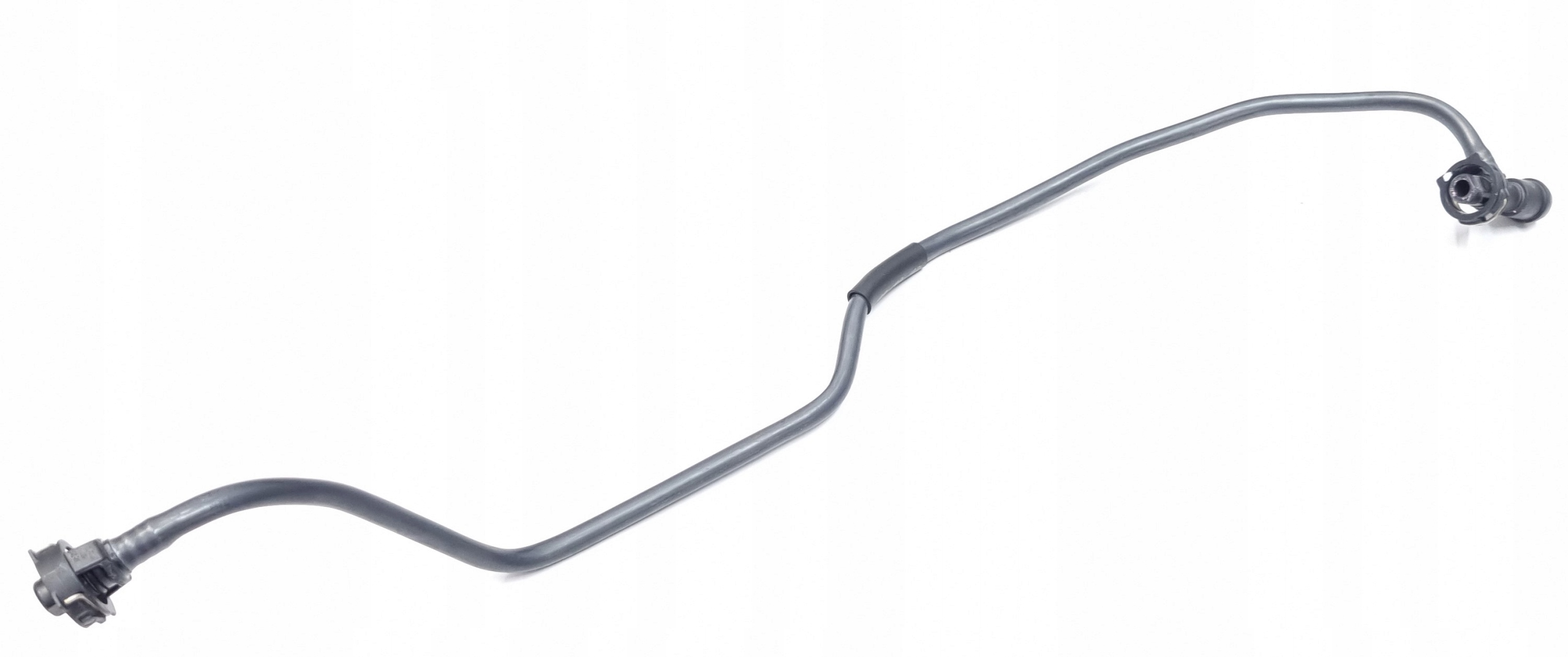 prijenos odpowietrzajacy Audi A4 B9 8W0121081ED