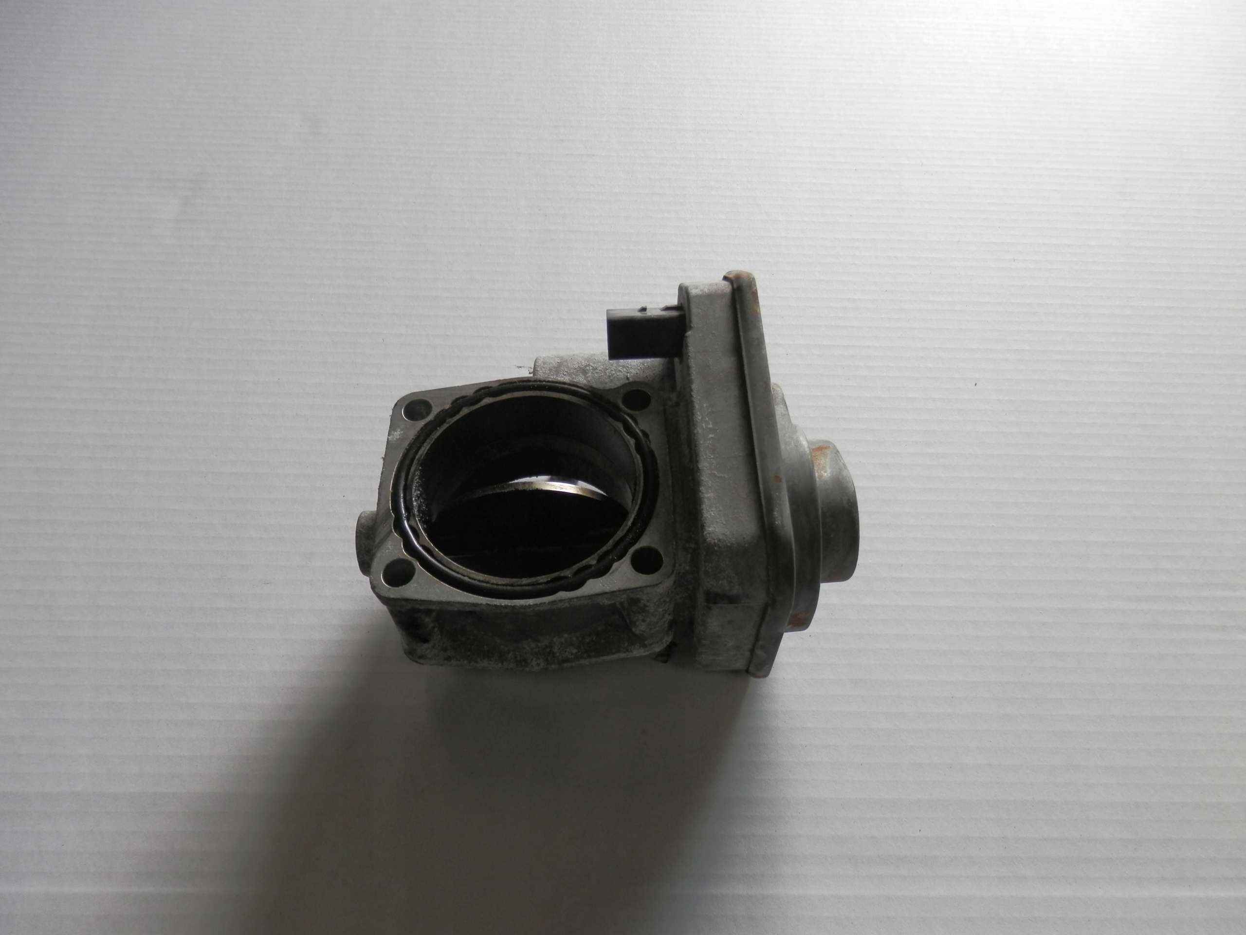 OPEL MERIVA B 1.7 CDTI PRZEPUSTNICA 8981052101