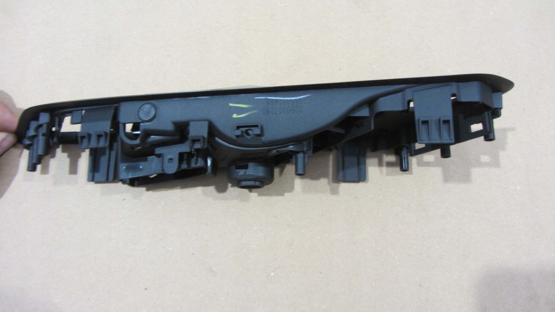 BMW X5 G05 G06 G07 handle inner right CHROM 51216997810 6997810