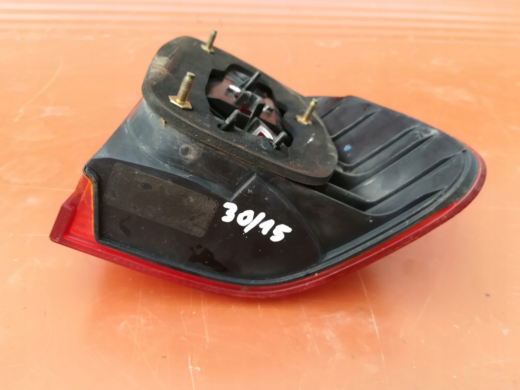 фонарь левый E39 Touring в крыло