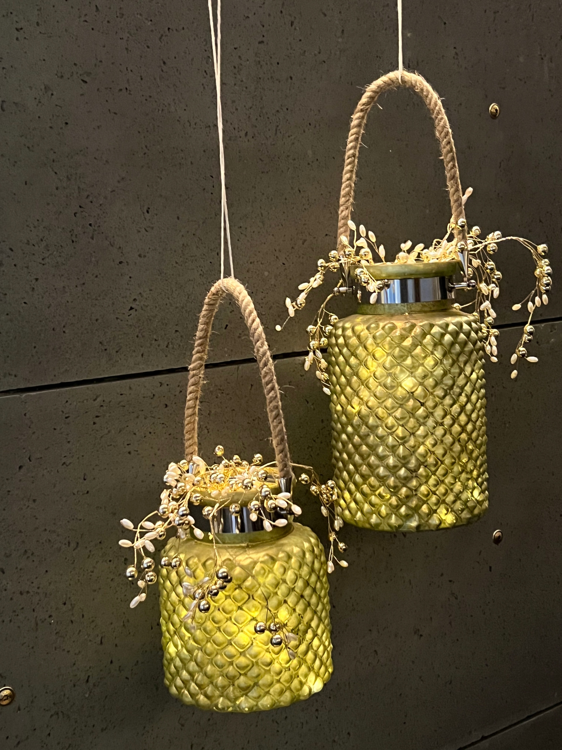 GAŁĄZKA ZŁOTE KORALIKI DEKORACJA OZDOBA 40 CM Marka inna