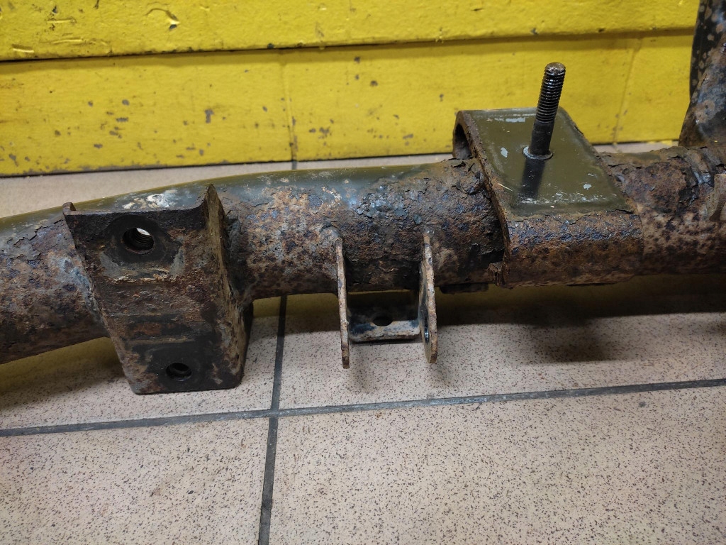 VW CADDY II 1.9 TDI sider axis rear