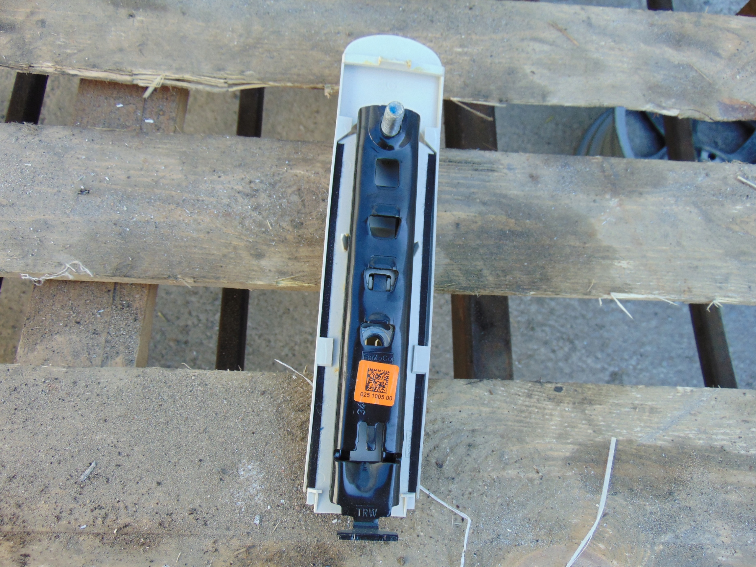 PROWADNICA PASA BEZPIECZENSTWA FORD ECOSPORT MK2 Car type Passenger cars