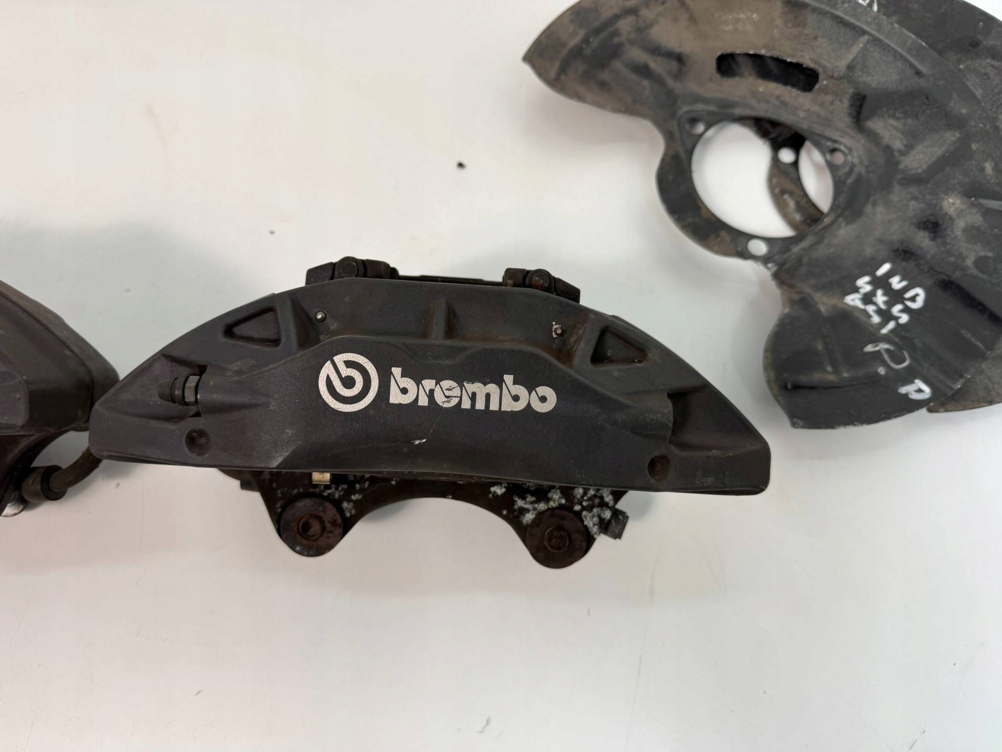 Opel Insignia B BREMBO Komplet calipers Hamulce caliper