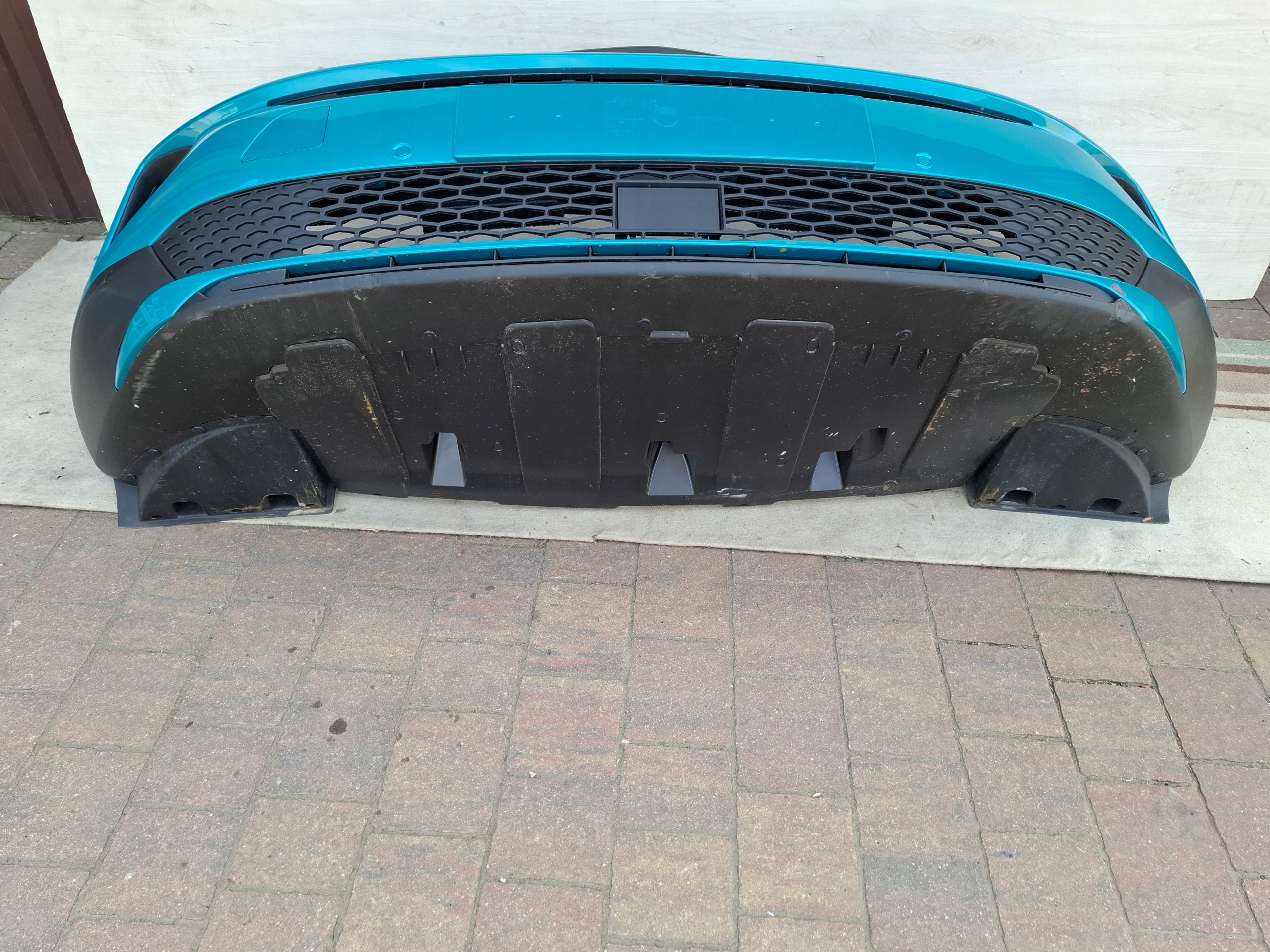 OPEL MOKKA B II LIFT front bumper front complete 25r TROPICAL GREEN