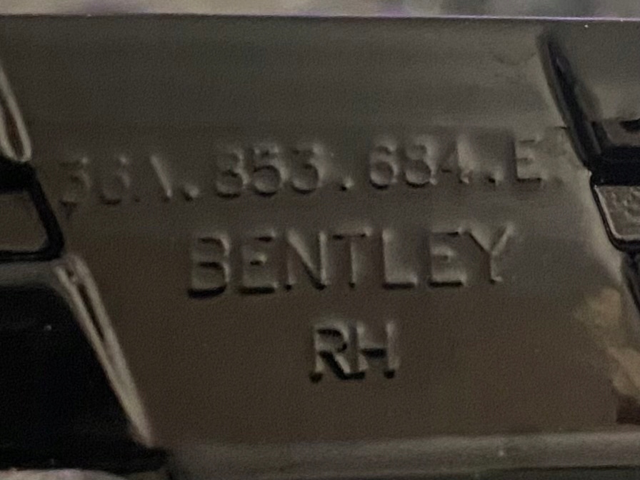 BENTLEY kratki Grill BLACK 36A853683F 36A853684E