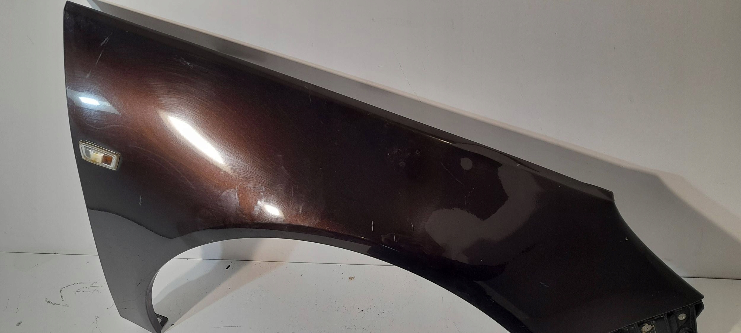 Opel Insignia A 2013r fender front right (2)