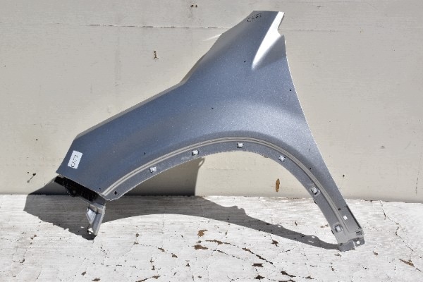 fender left front KIA SORENTO II Przedlift 2009-2012 Kod lakieru: 3D