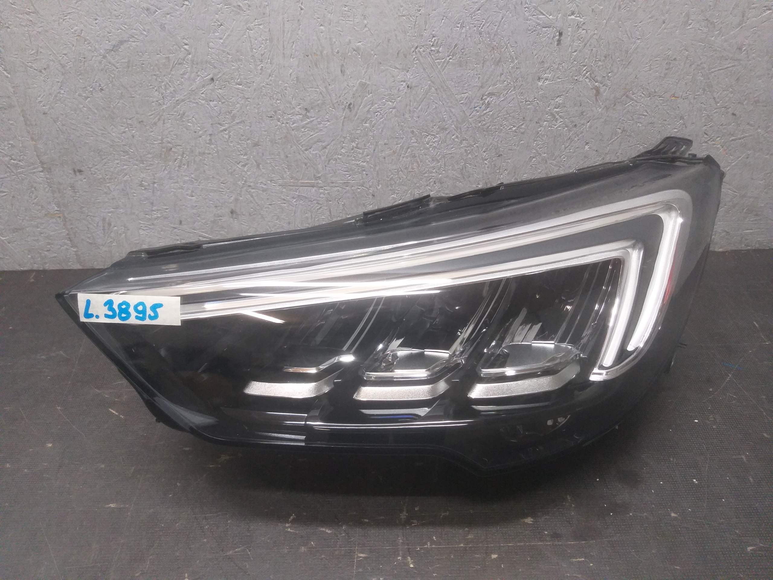light front left OPEL CROSSLAND X FULL LED 39153431