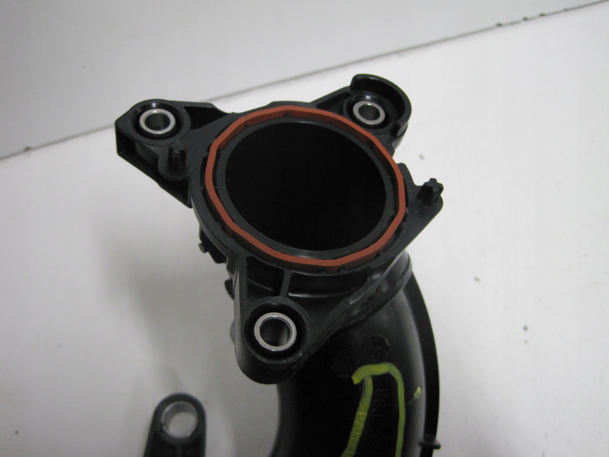 pipe Opel Mokka B 1.2THP 9835384480