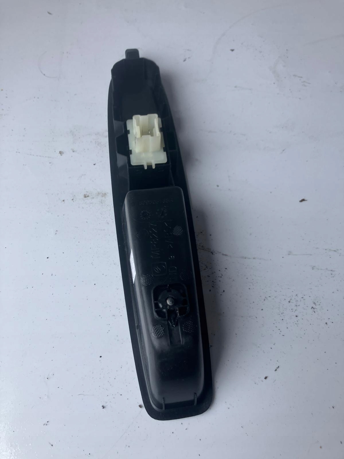 switch windows right front RENAULT ZOE II LIFT 829505138R