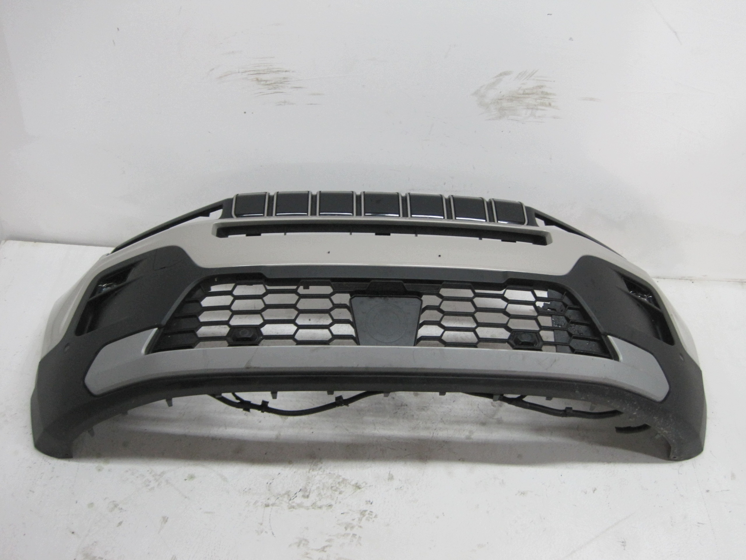 front bumper JEEP AVENGER 25R 4 PDC front