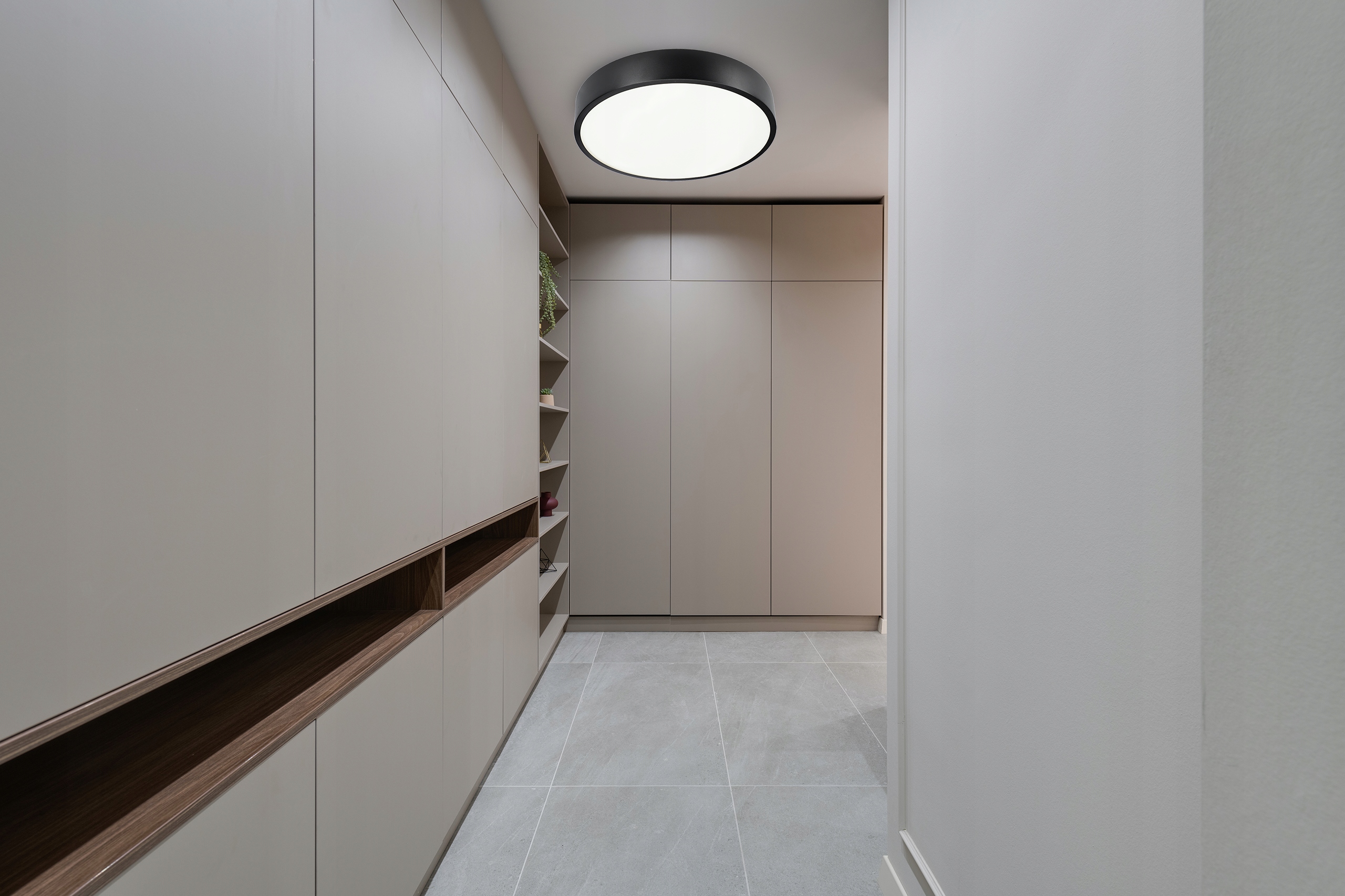 Panel LED 30W plafon natynkowy sufitowy okrągły barwa ciepła czarny 40cm Zasilanie sieciowe