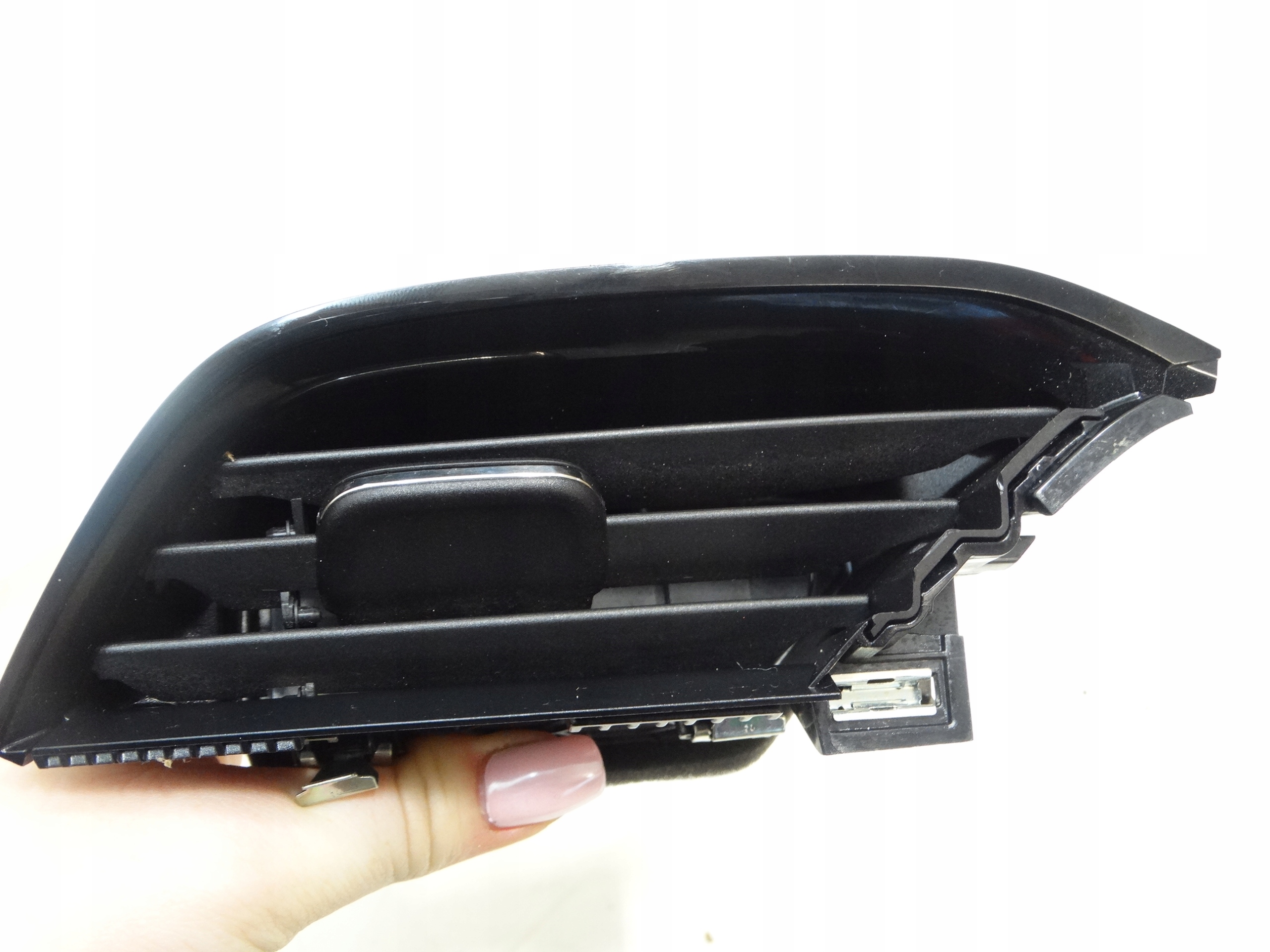 grid air conditioning devices right front OPEL CORSA F 2019R.- 39198539