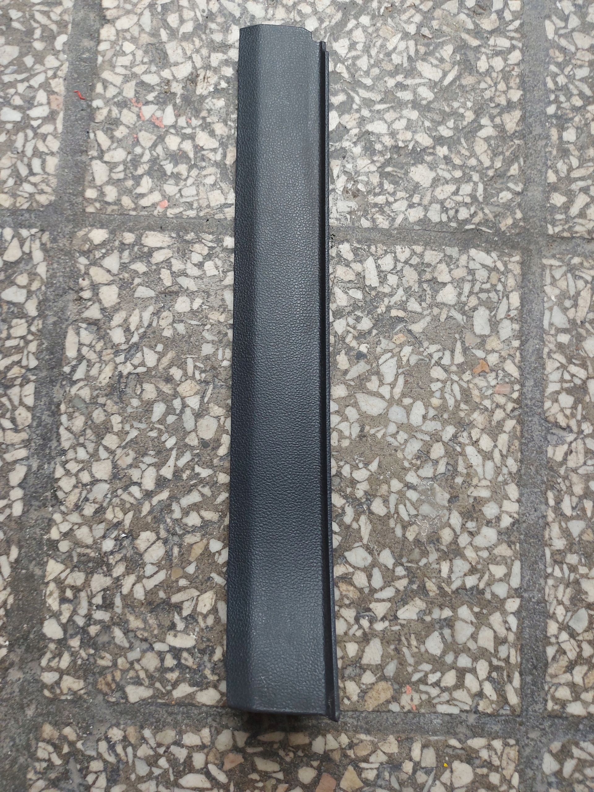 cover moulding SLUPKA right left VW PASSAT B8 3G0 OE EU
