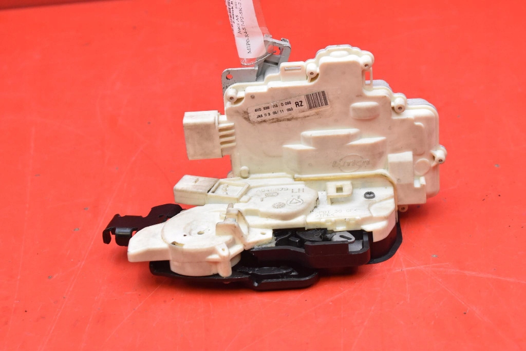 lock door left rear part rear EU 4H0839015D AUDI A8 D4 LONG 10-14