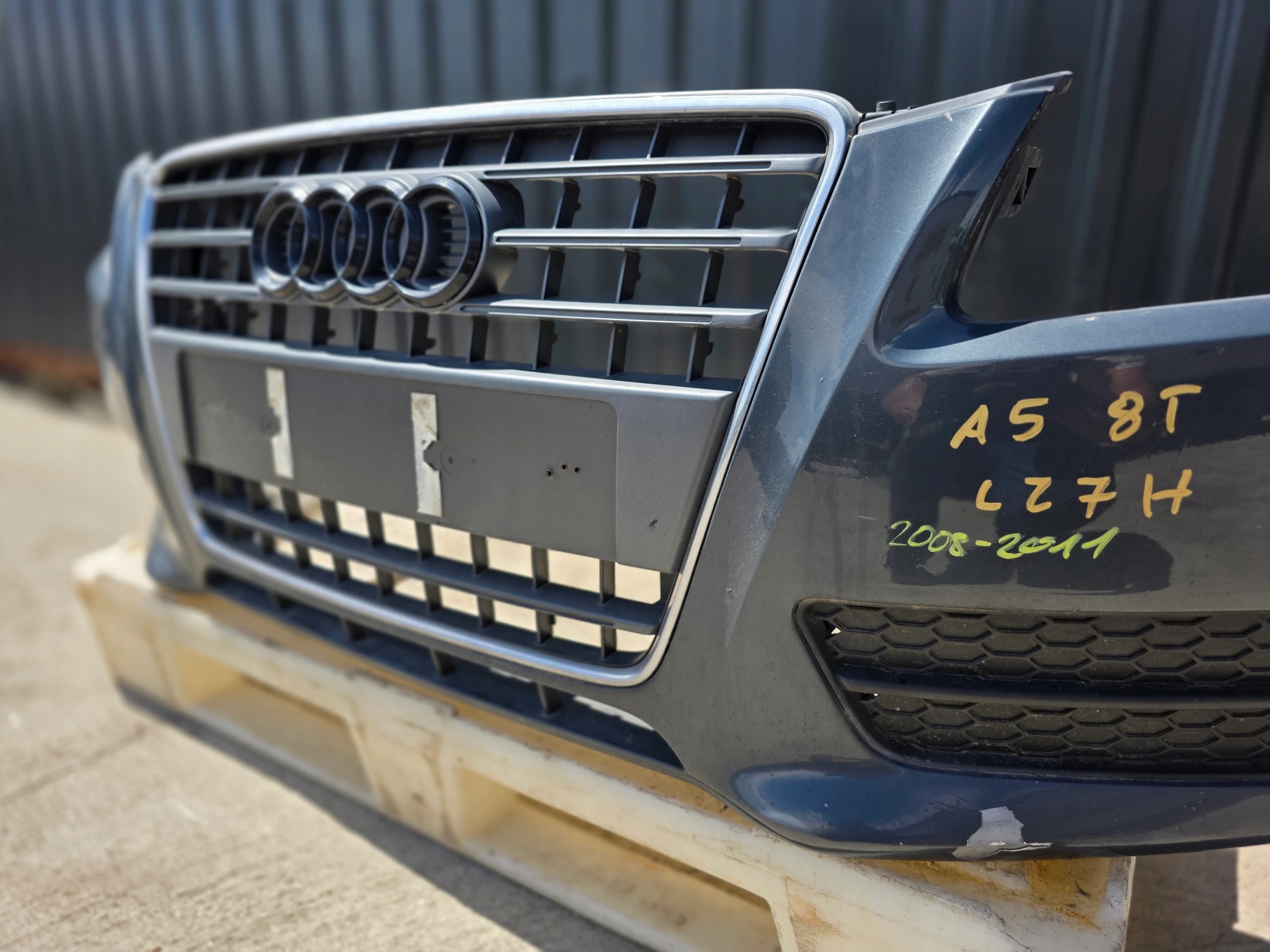 bumper front complete AUDI A5 8T 2008-2011 LZ7H original !!!
