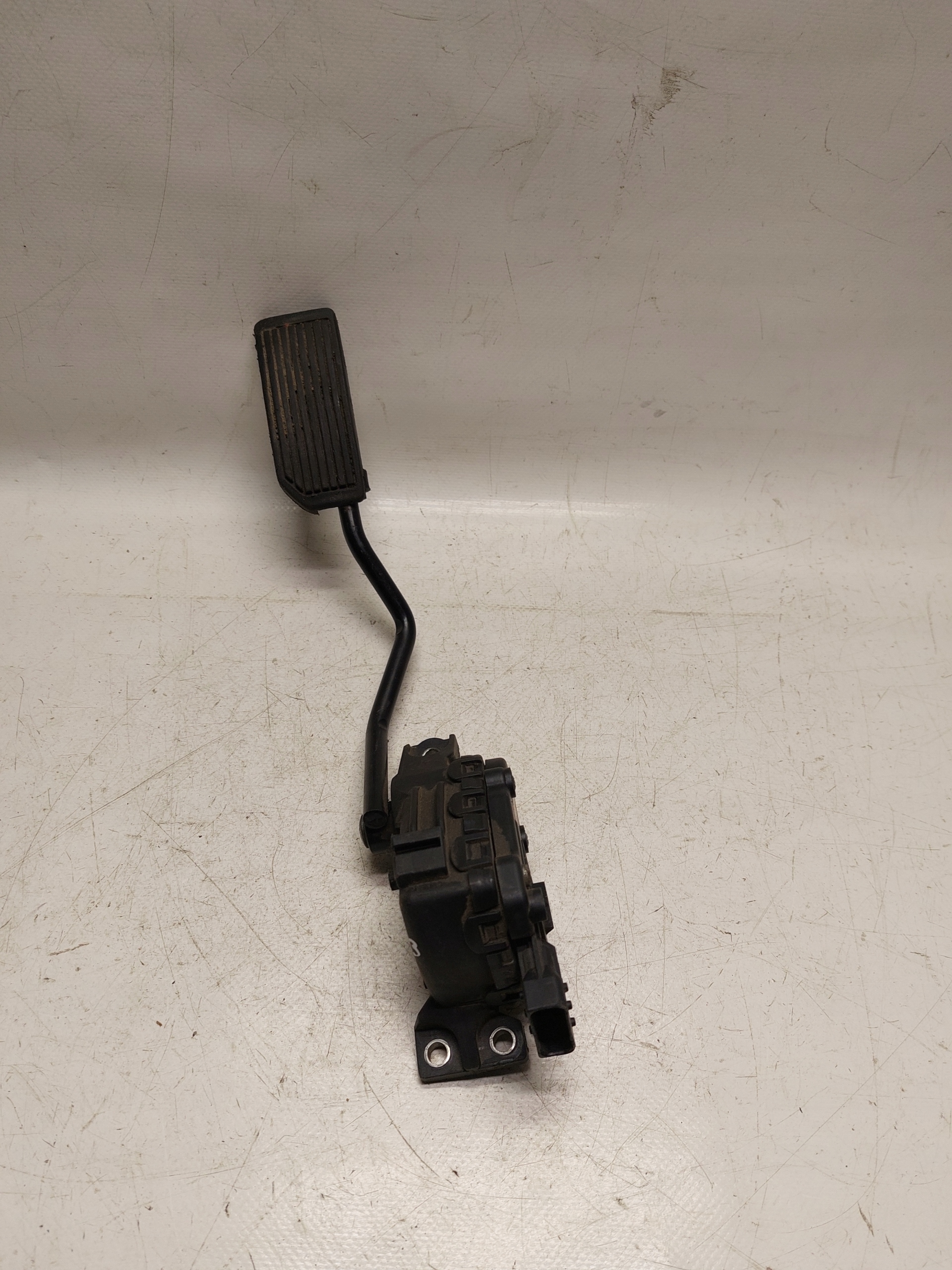 potentiometer accelerator pedal Nissan PRIMERA P12