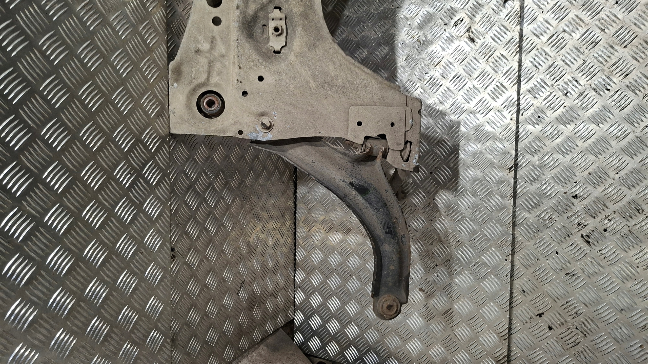 axle beam front axle beam RENAULT CLIO III