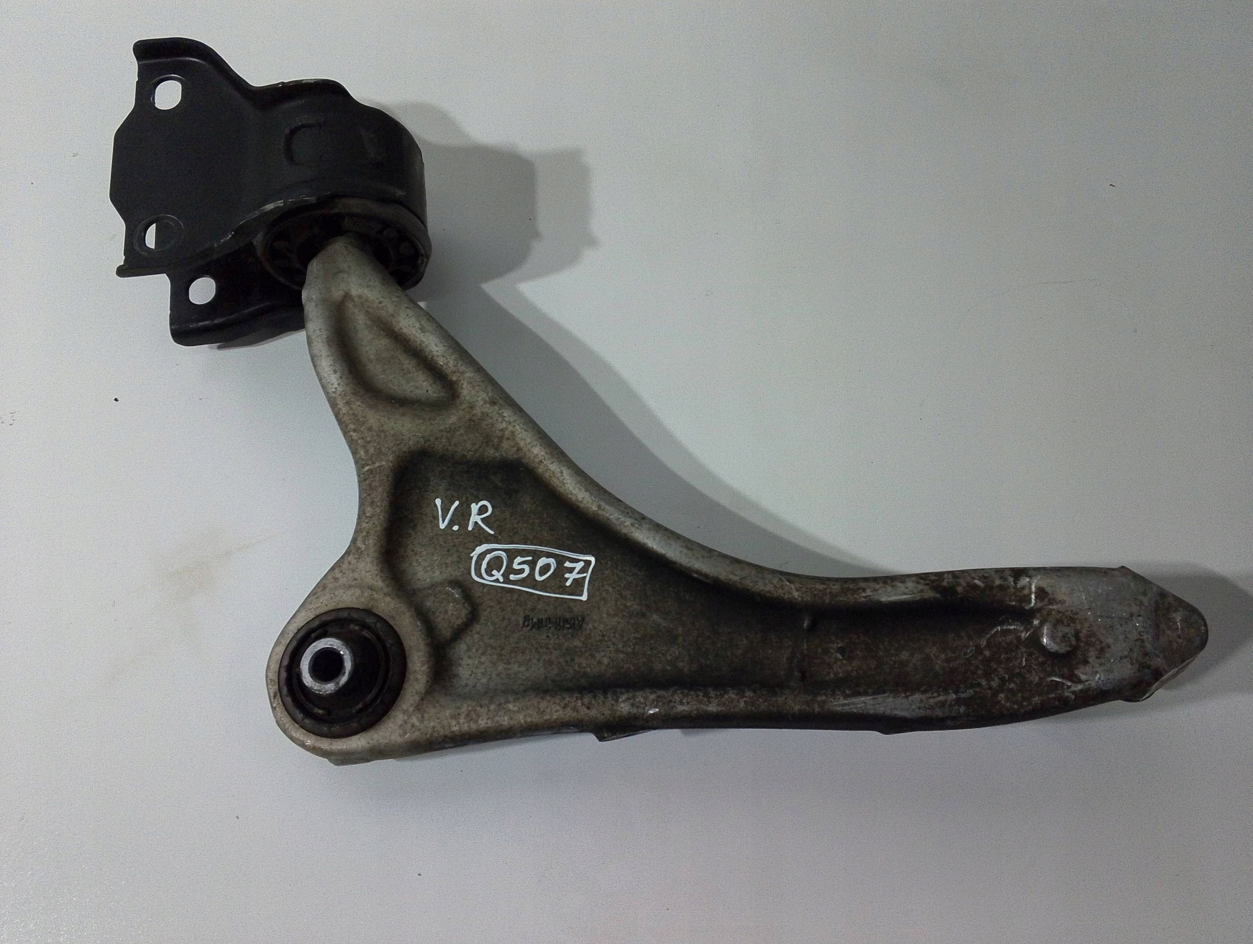 Land Rover Range Rover Evoque L538 arm front right BJ323A052 (Q507)