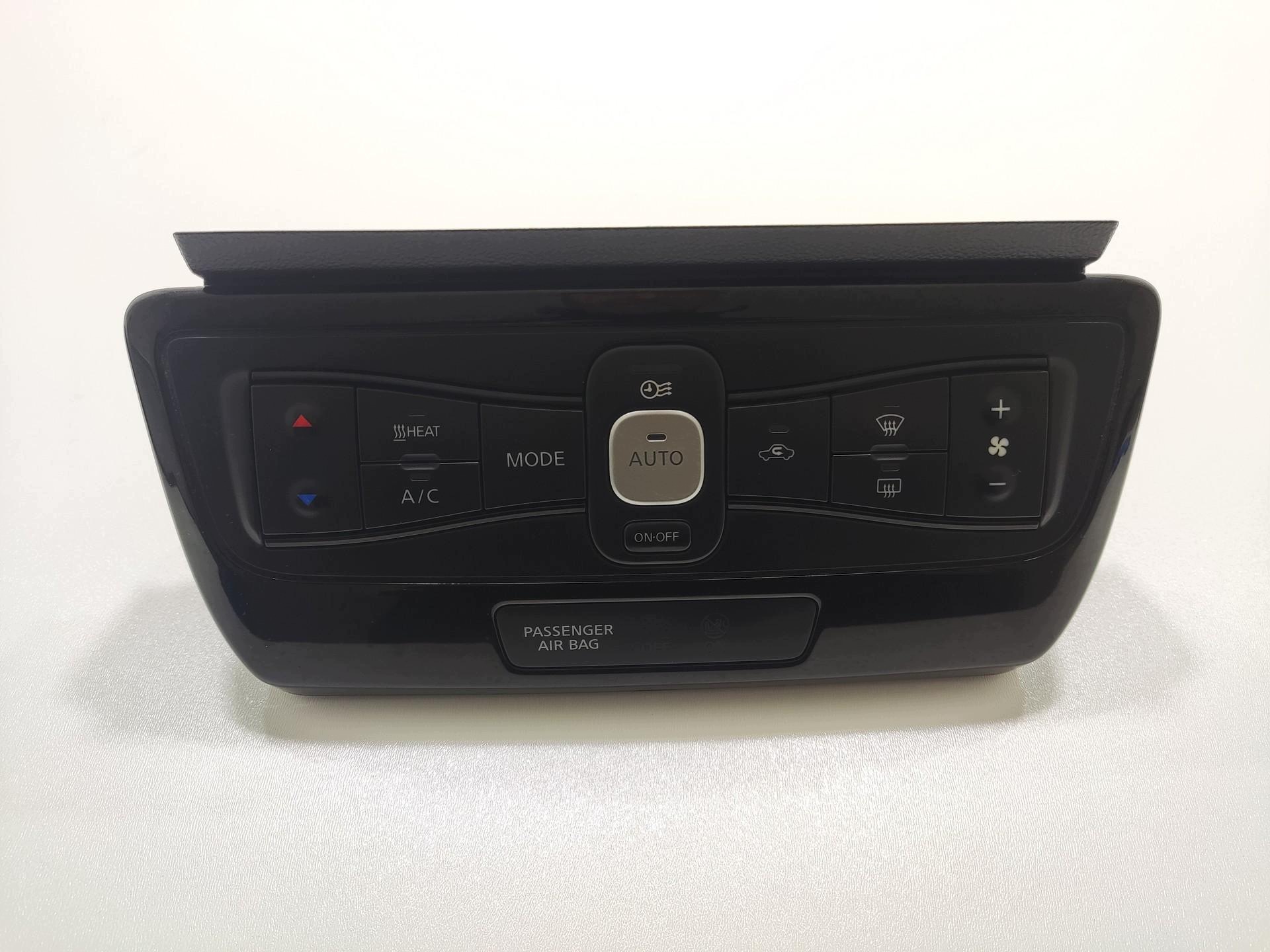 prekidač klime rešetka ventilacije NISSAN LEAF II 2017-2022 27500-5SE0A