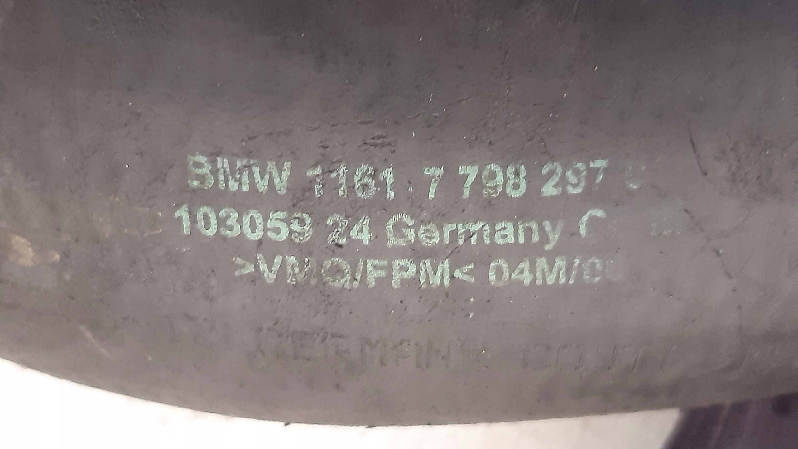 vedení intercoolera 7798297 BMW E61