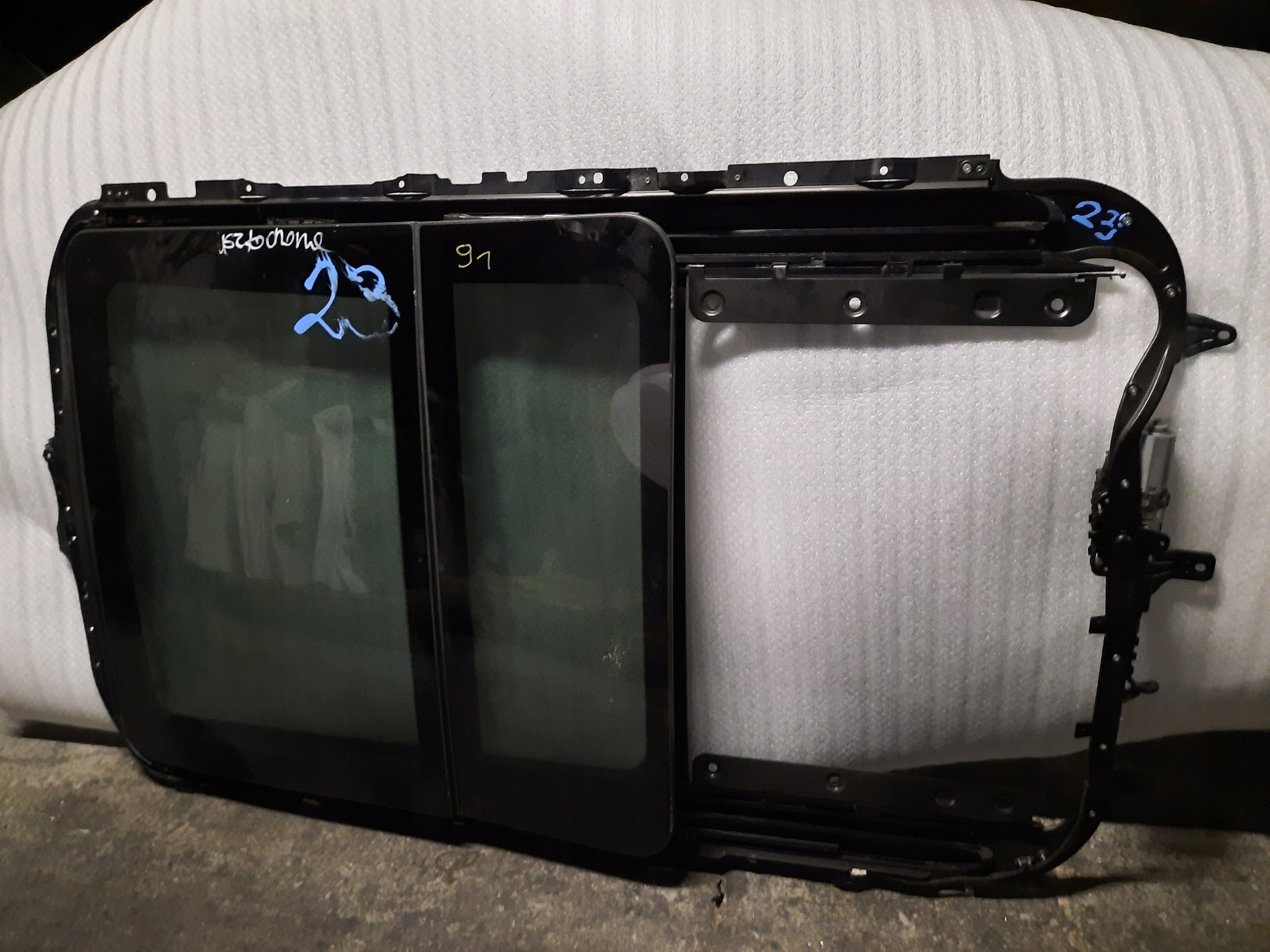 23 BMW E91 KOMBI SZYBERDACH PANORAMA