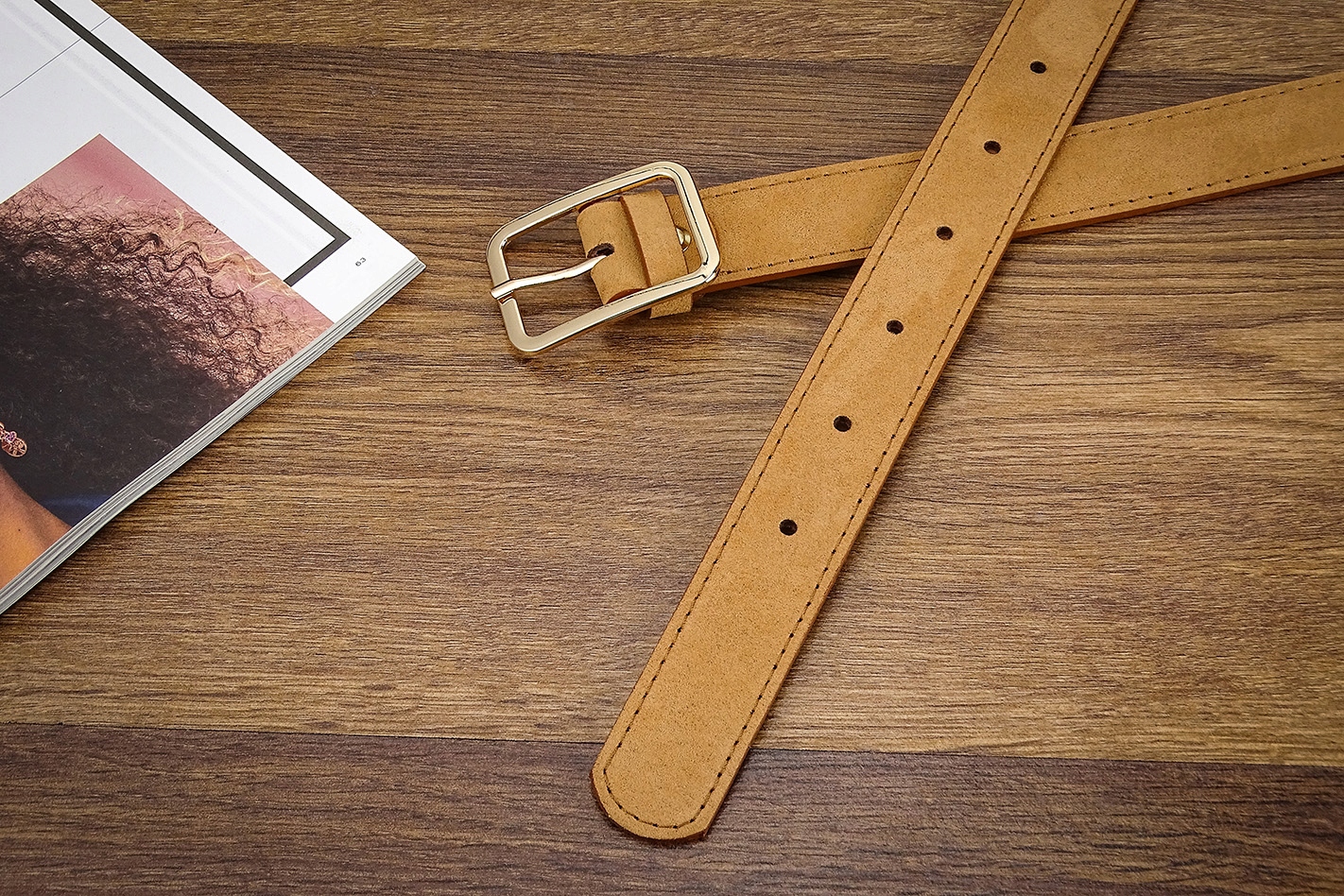 Krótki Jasno Brązowy SKÓRZANY Pasek DAMSKI Gracio Maks. szerokość 3 cm