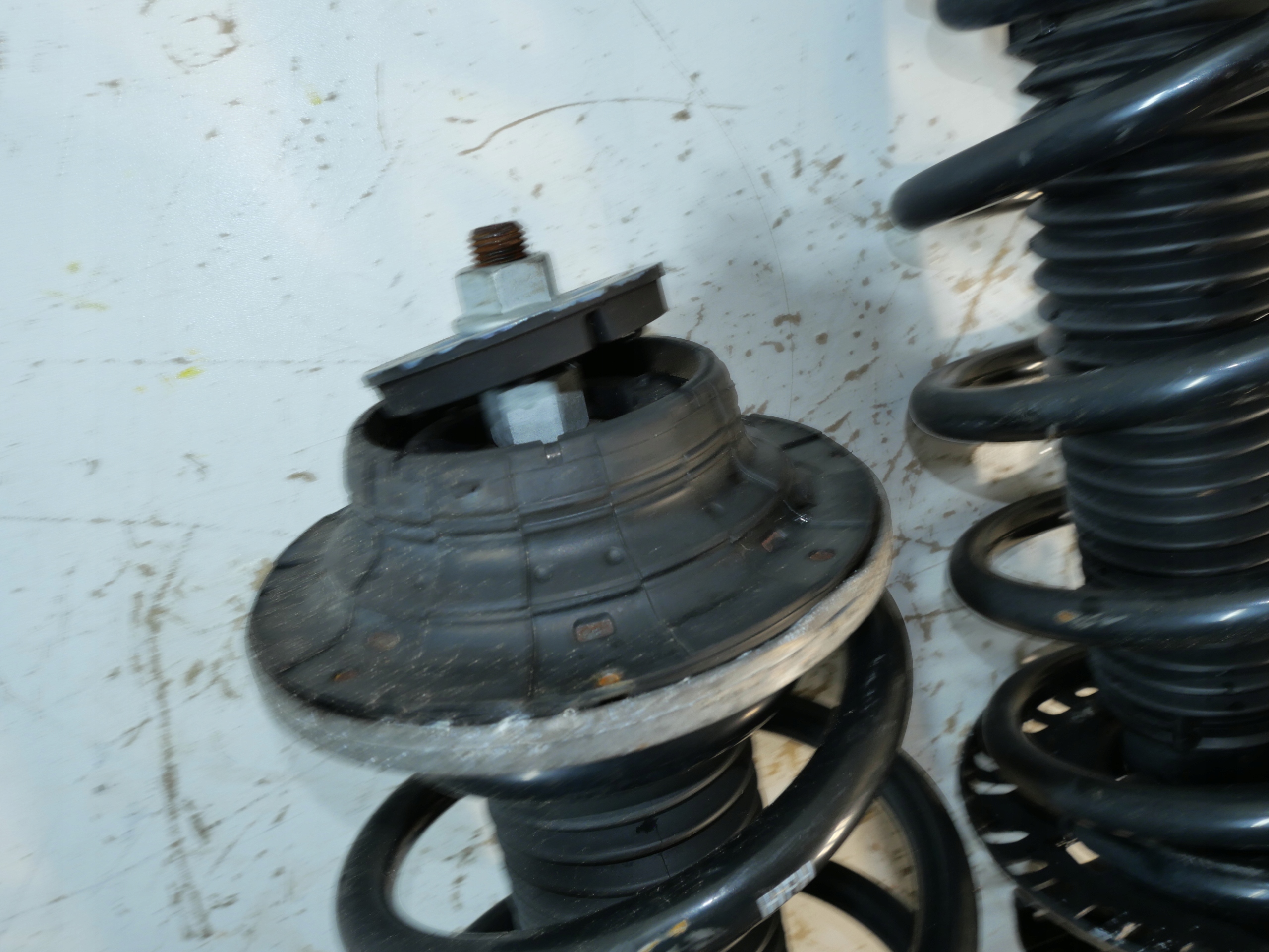 shock absorber front VW TRANSPORTER T5 FL T6 7E5413031C