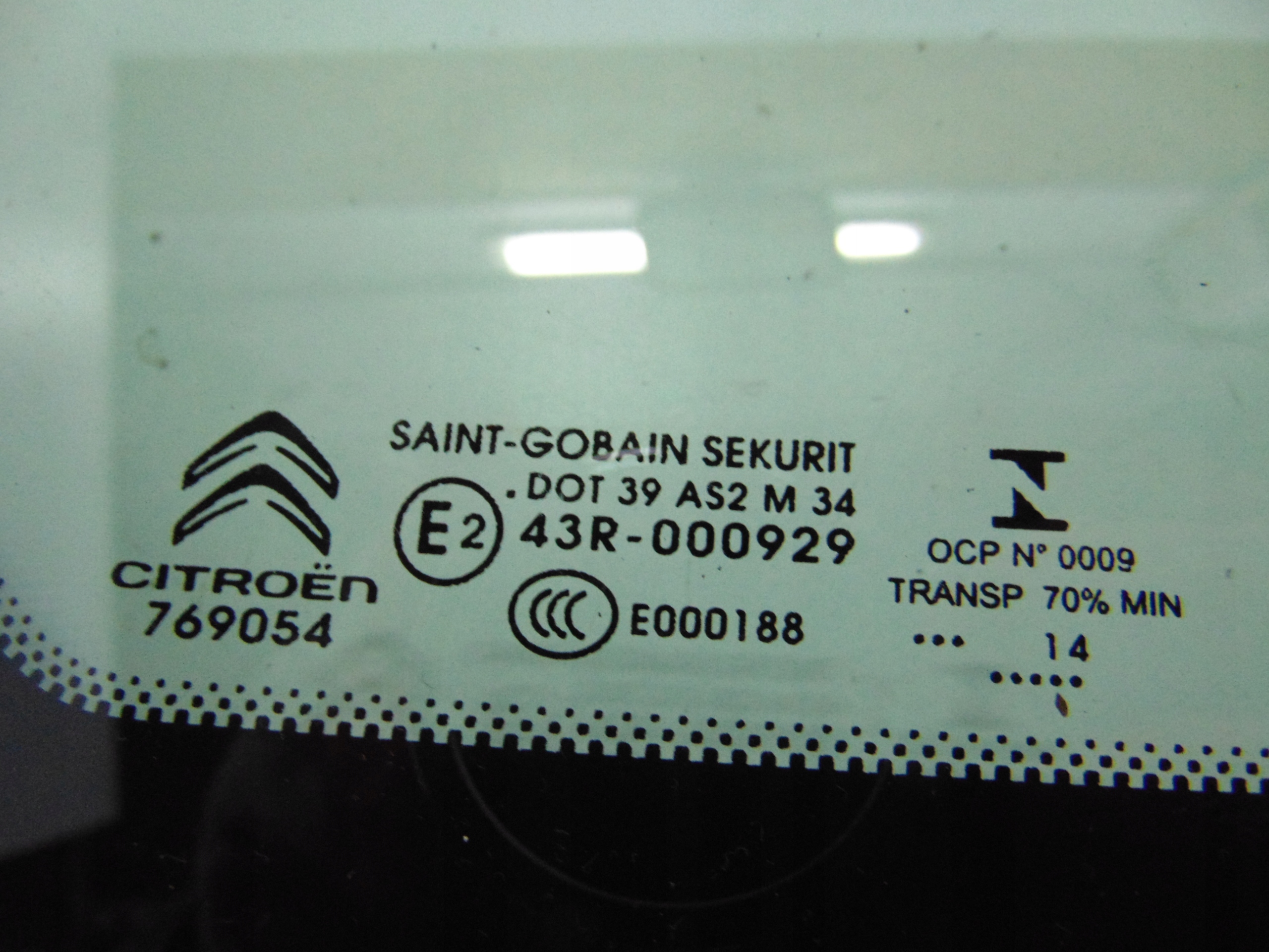 769054 - Стекло кузова правое переднее C4 GRAND PICASSO II