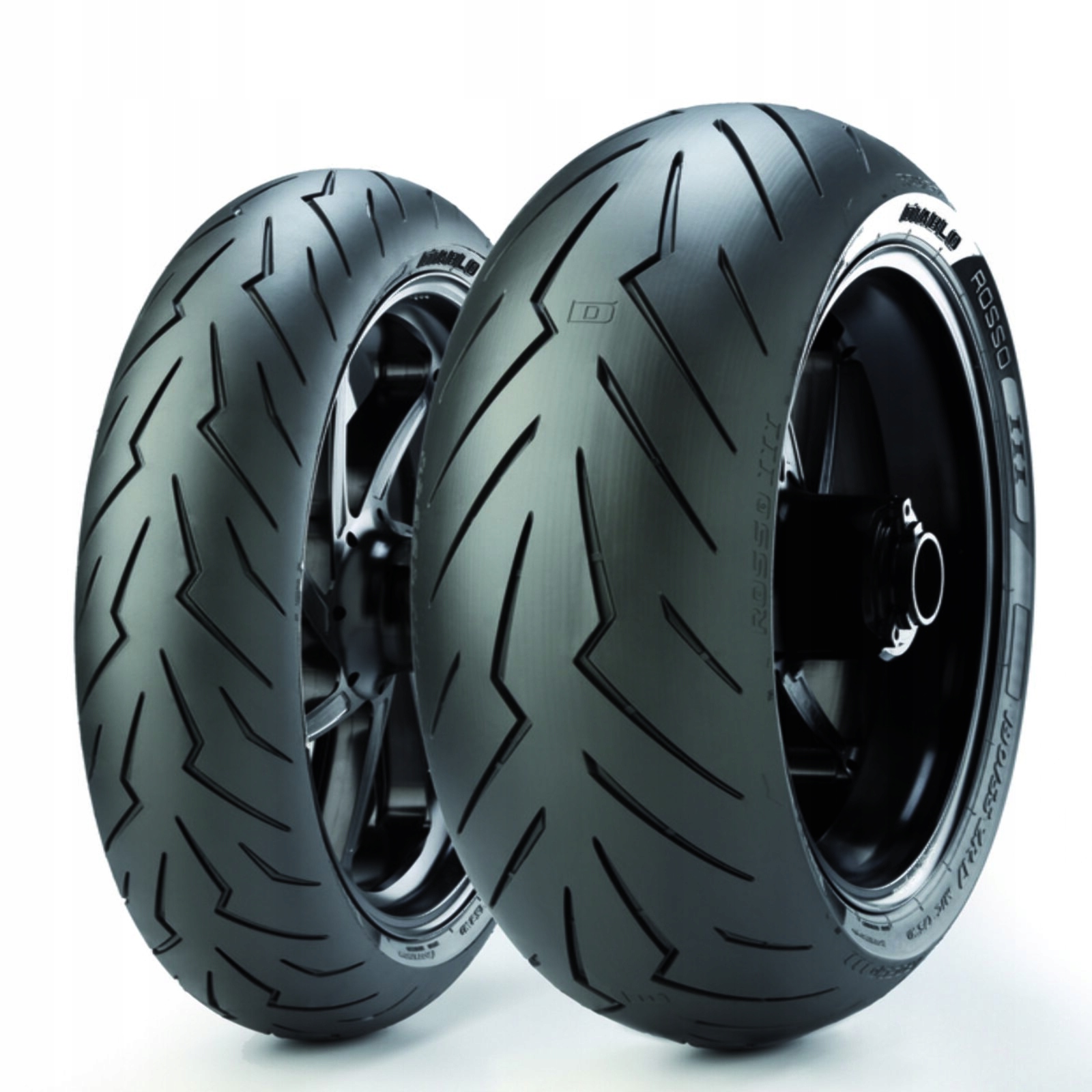 Dbl RO3 240/45ZR17 (82W) Tl 2717800