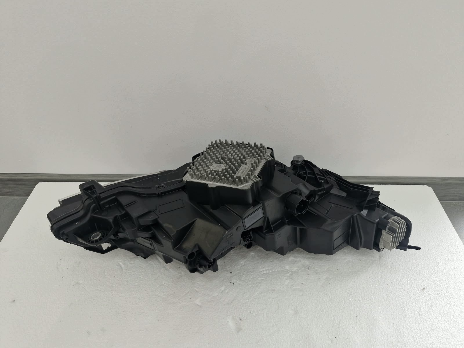 far lijeva Range Rover Evoque II FULL LED