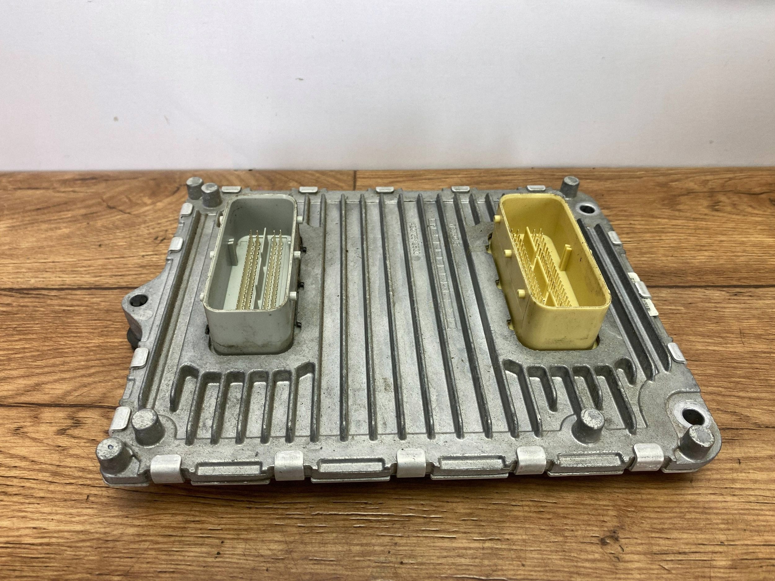 control unit of the engine ECU Dodge Charger 3.6 V6 2015+