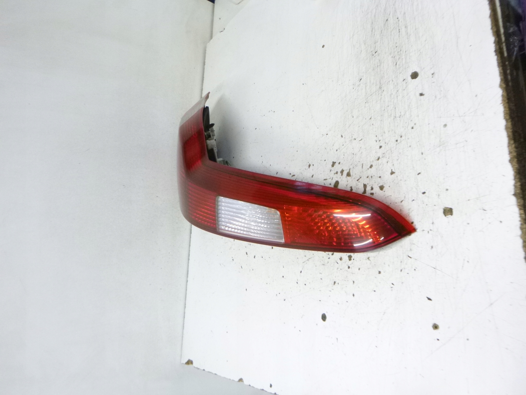 light rear left Volvo V50 2005r. 30698918