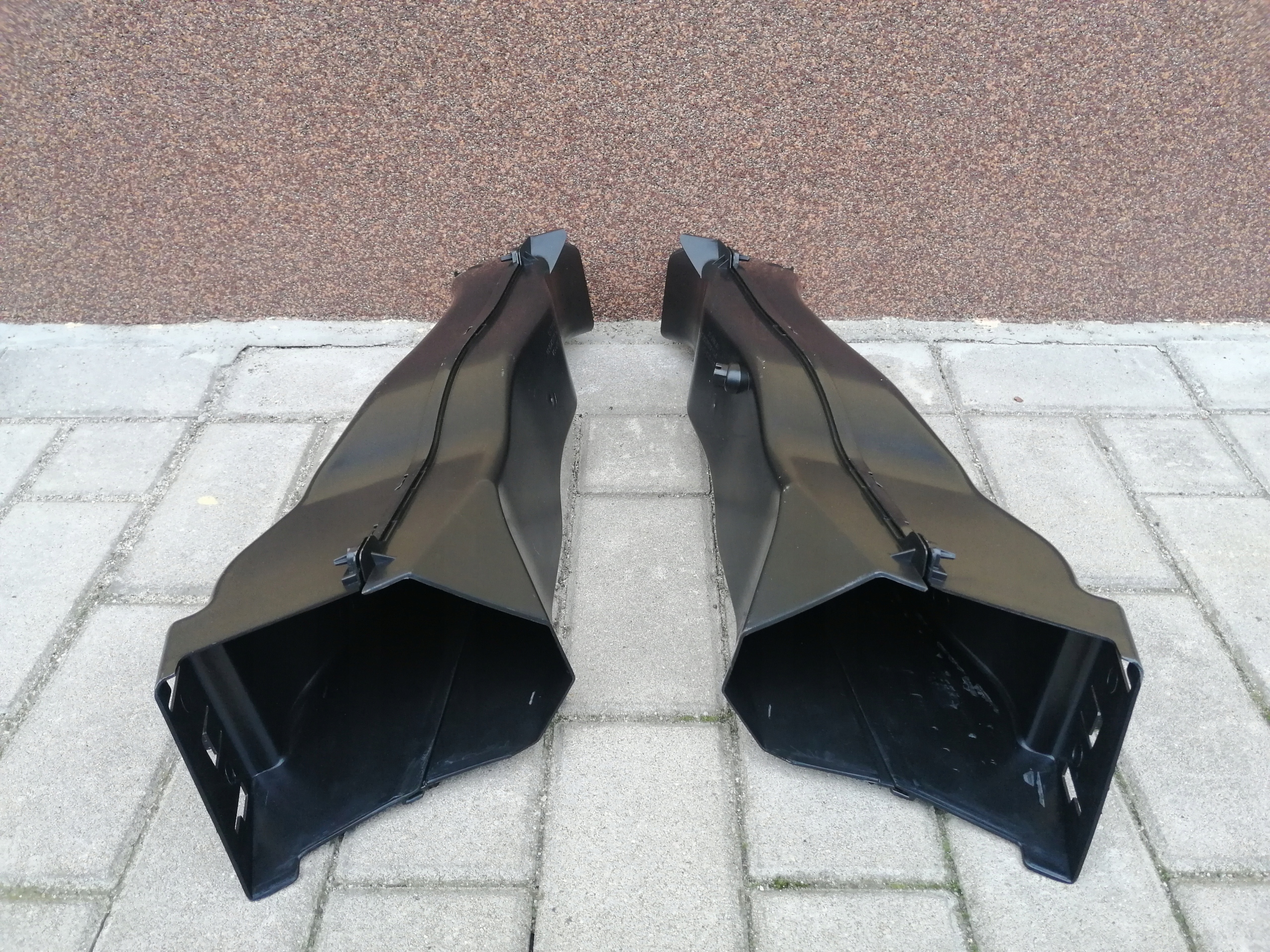 51748055209,51748055210 - Воздухозаборник туннель крышка BMW X5 F15 M пакет