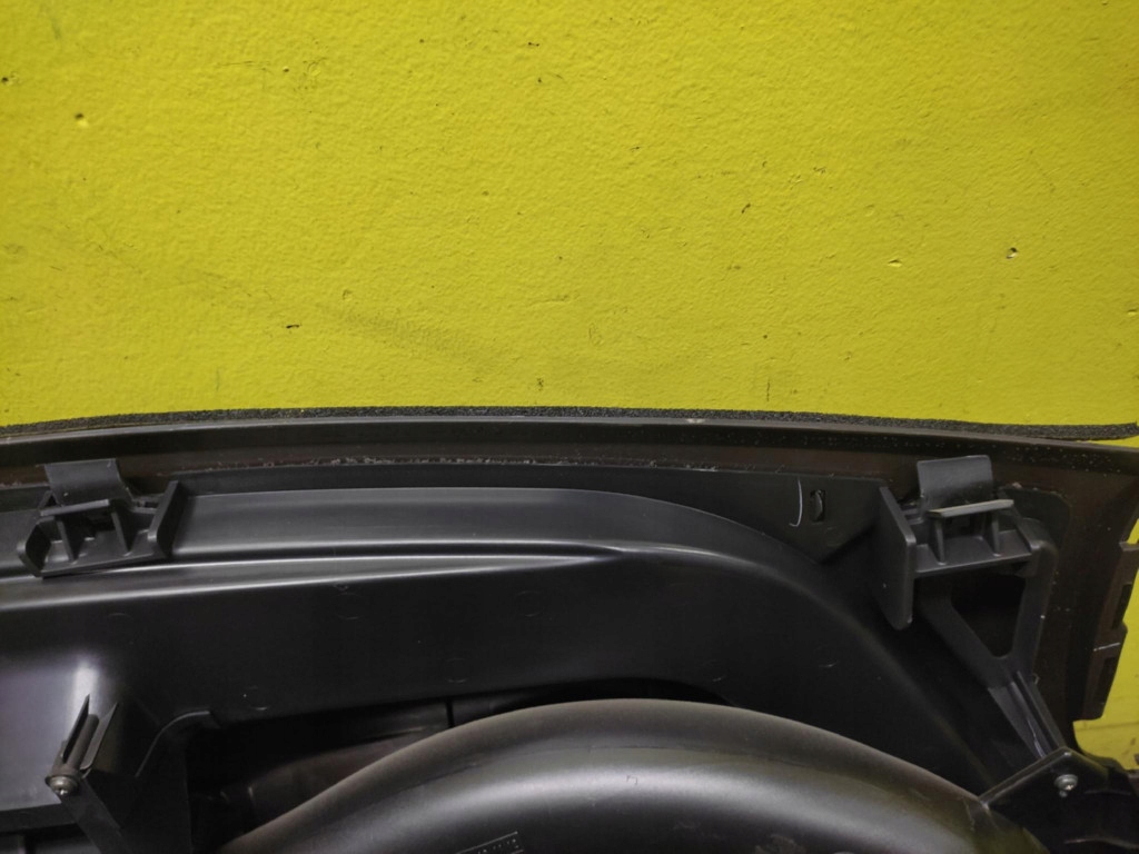 HYUNDAI I20 cockpit dashboard instrument panel