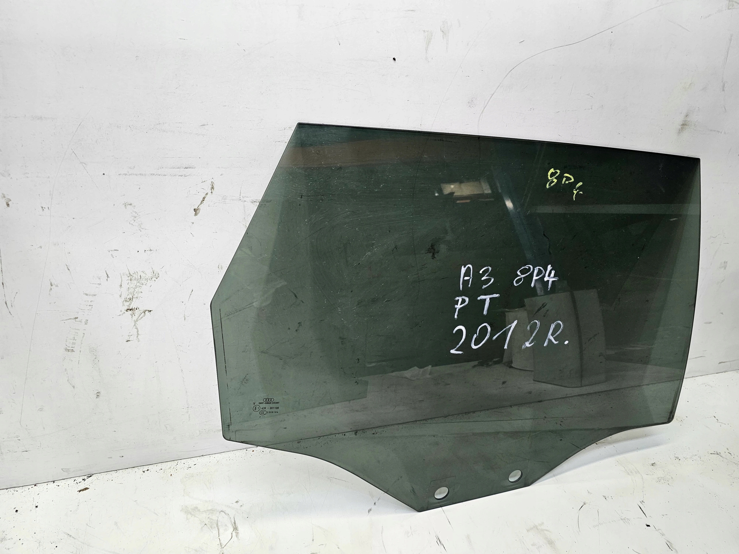 window side door right rear part AUDI A3 8P SPORTBACK 8P4 2012R