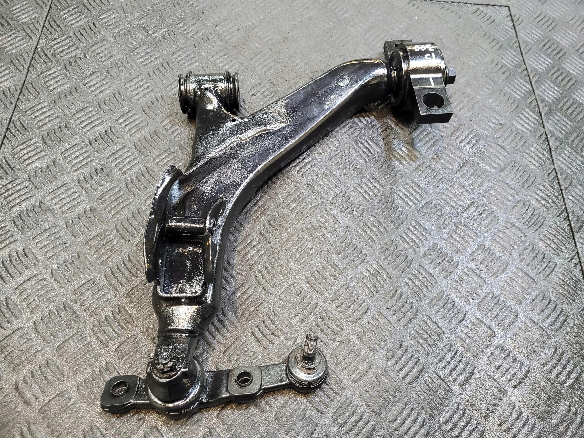 arm front front lower left LEXUS IS 3 III 300 H IS300H