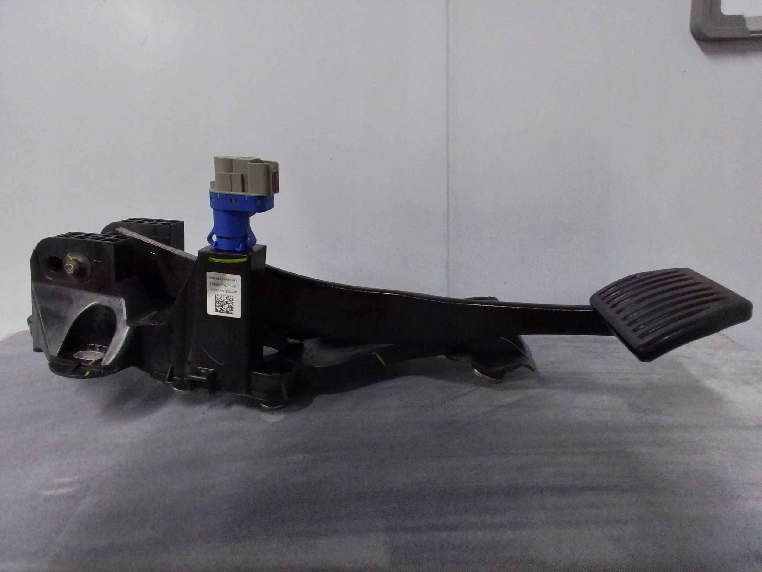 FORD Edge II 2017 Педали