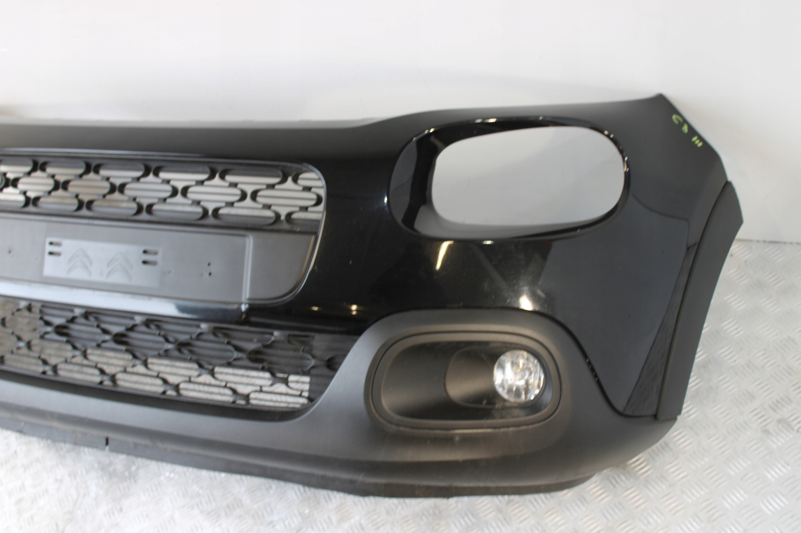 nárazník předek přední CITROEN C3 III 3