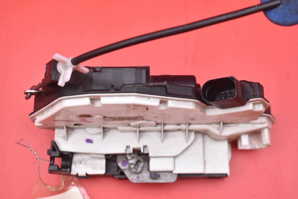lock door left front front EU 5N1837015A VW SCIROCCO 3 III 08-17