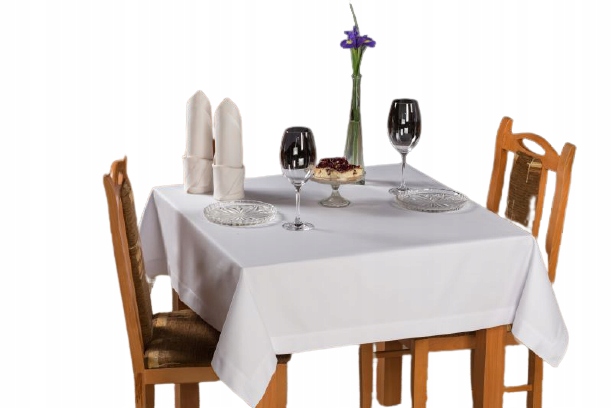 

Szykowny obrus poliestrowo-bawełniany Lux 150X350