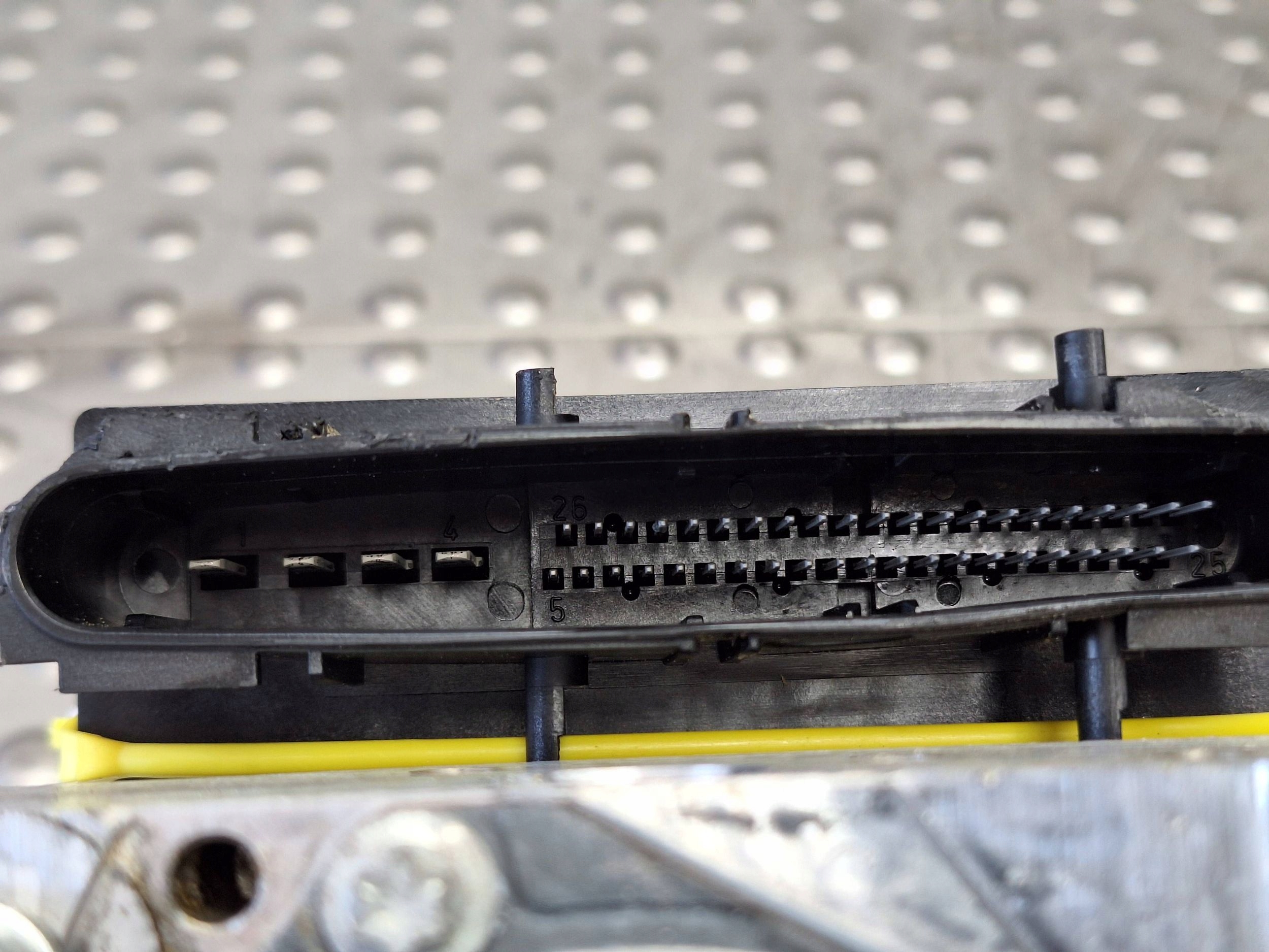 pump control unit ABS 0265234598 0265950717 HONDA FRV 1.8